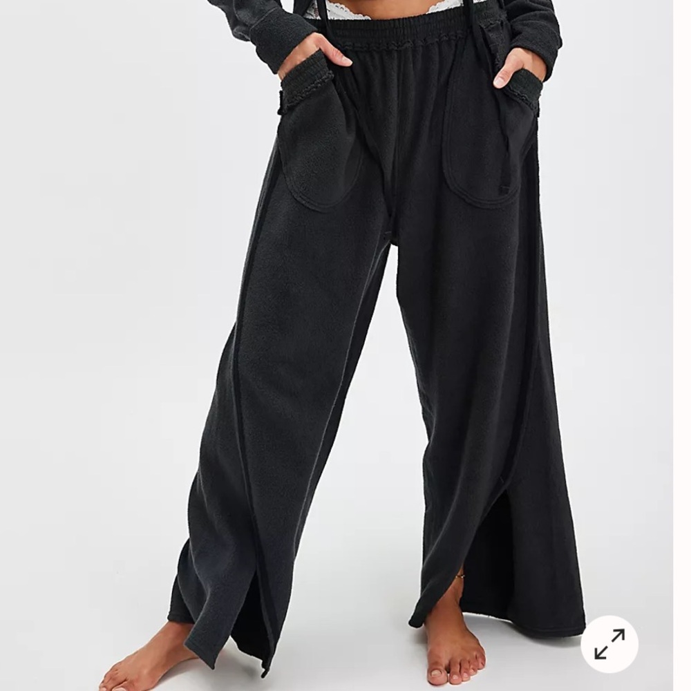 **NWT** FP Intimately Chill Beat Lounge Pant